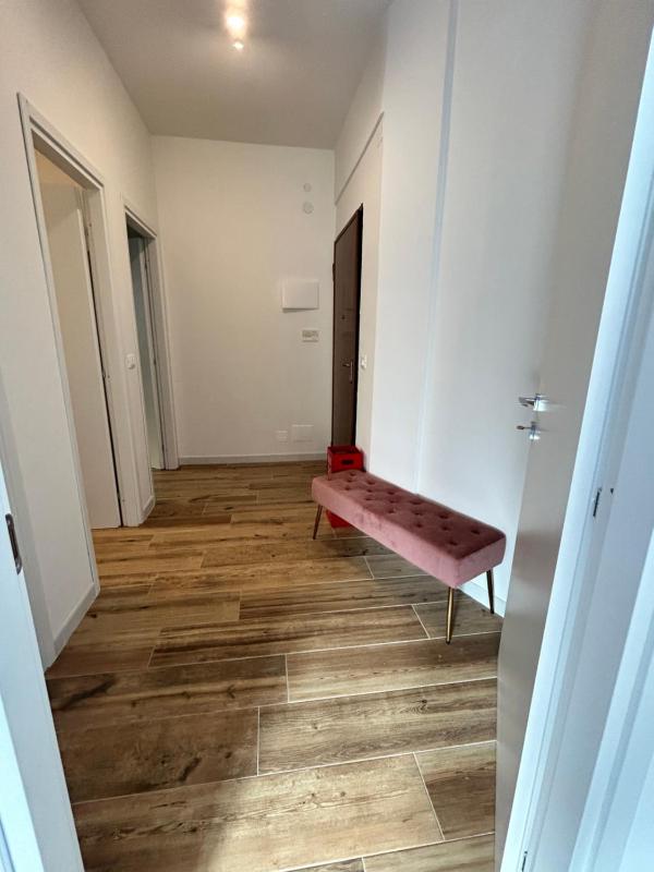 Pop House - image 8