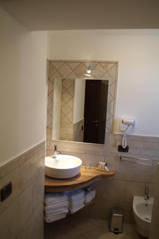 Triple Room image 3