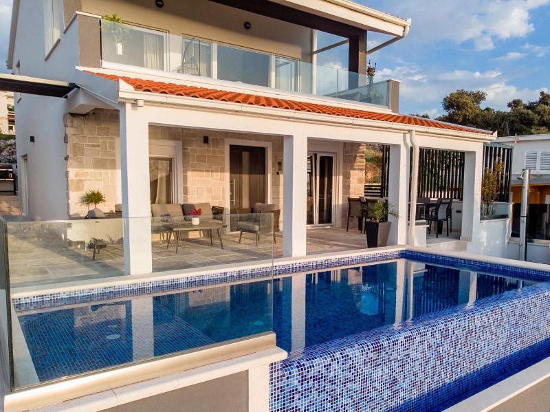Seaside luxury villa with a swimming pool Razanj Rogoznica - 23572 - image 19