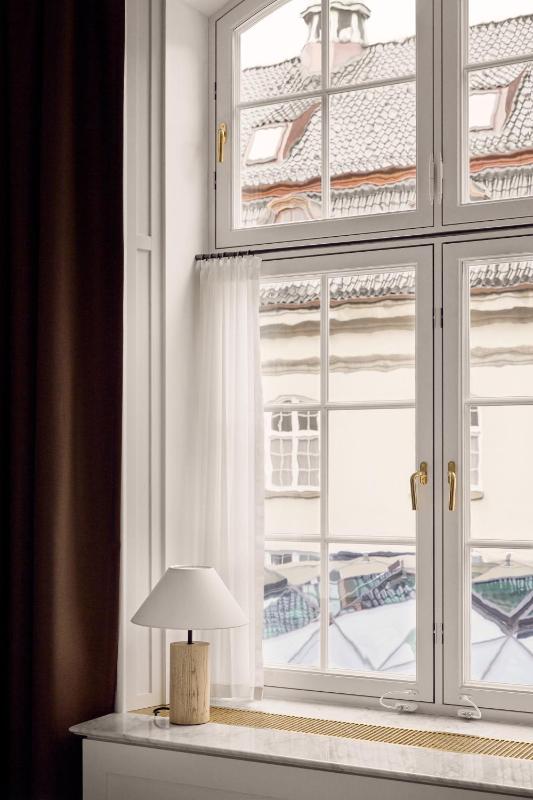 Standard Queen Room image 3