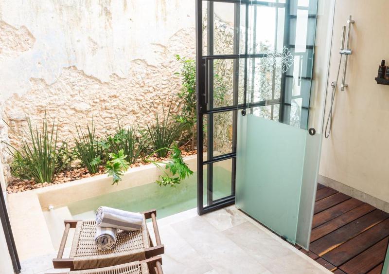 Adoro Hotel Boutique - image 8