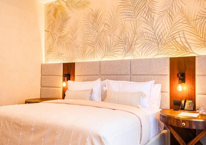 Adoro Hotel Boutique - image 16