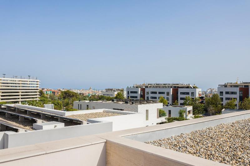 Villa Al Fresco Sitges Center and 10 minutes walk from beach Amaizing Design New Villa and new urbanization - image 8