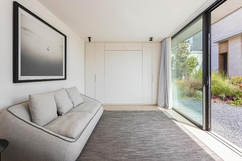 Villa Al Fresco Sitges Center and 10 minutes walk from beach Amaizing Design New Villa and new urbanization - image 2