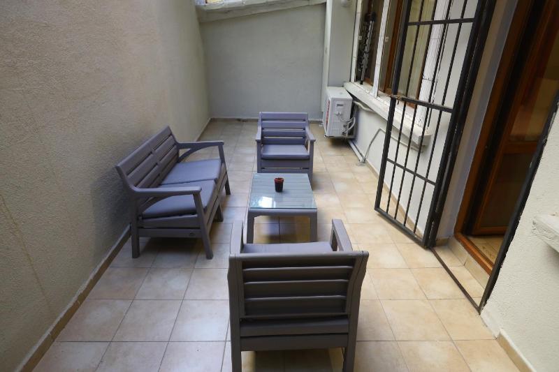 Apartment with Balcony image 4