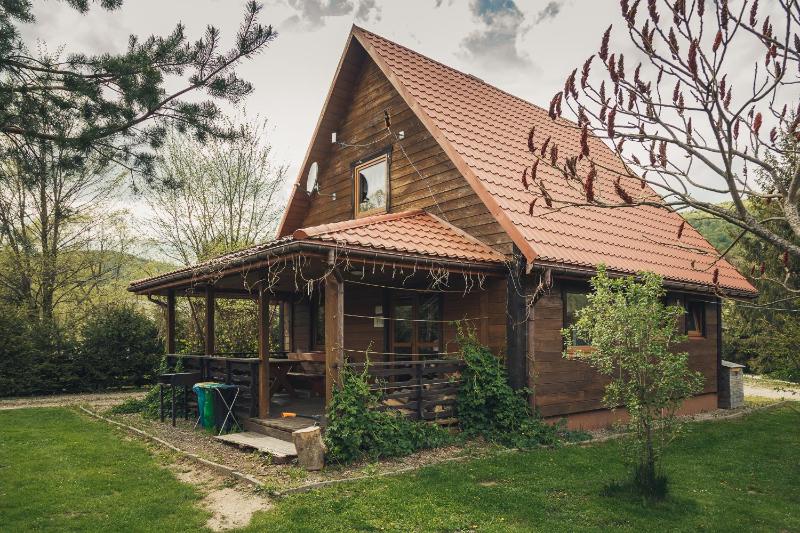 Three-Bedroom Chalet image 2