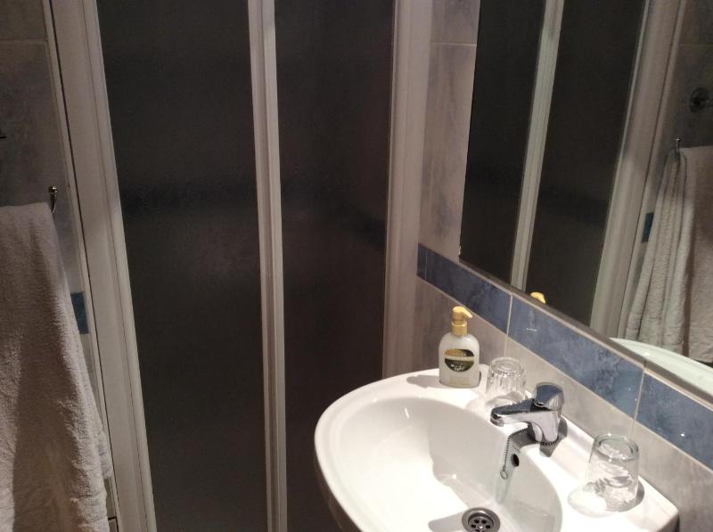 Double room with Private Parking image 4