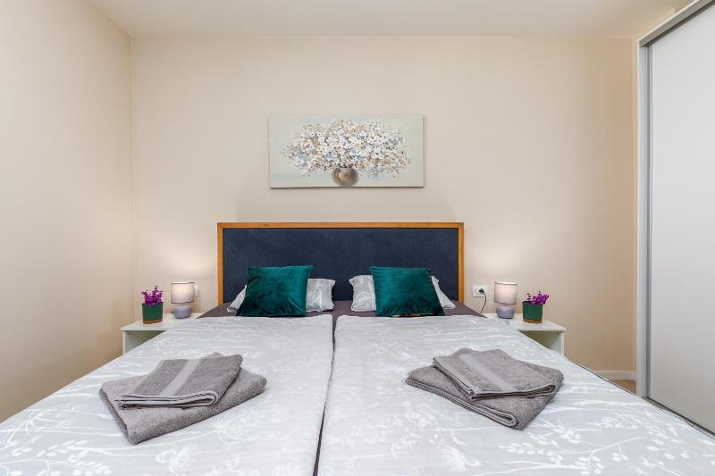 Villa Tena with Private Swimming Pool - image 28