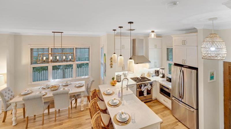 Trumans Trove by Last Key realty - image 7