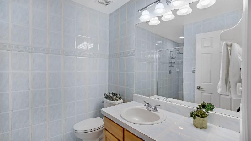 Garden of Emma by Last Key Realty - image 10