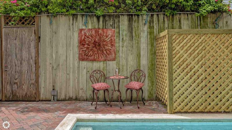 Good Vibrations by Last Key Realty - image 6