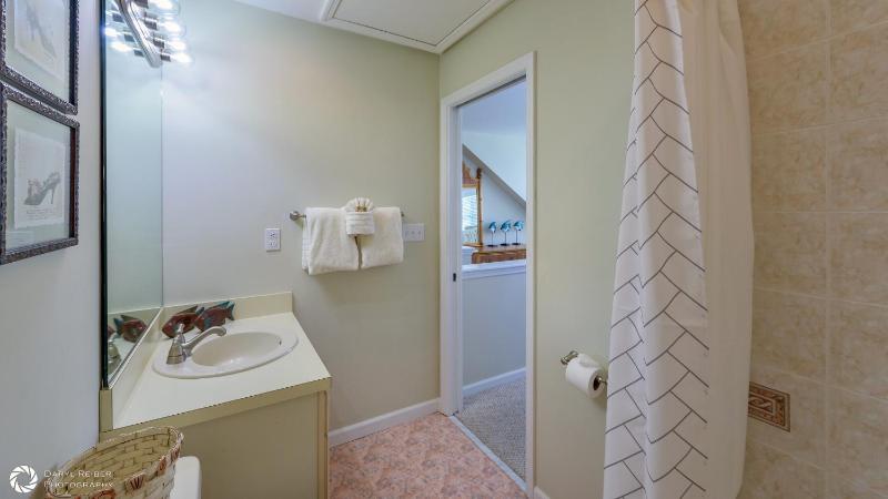 Caribbean Charm by Last Key Realty - image 4