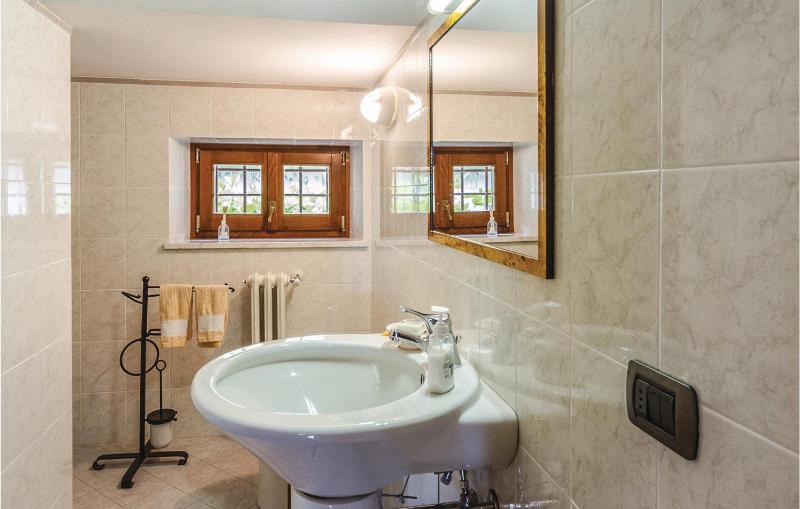 Four-Bedroom Holiday Home image 2