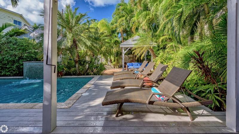 Coastal Loving by Last Key Realty - image 4