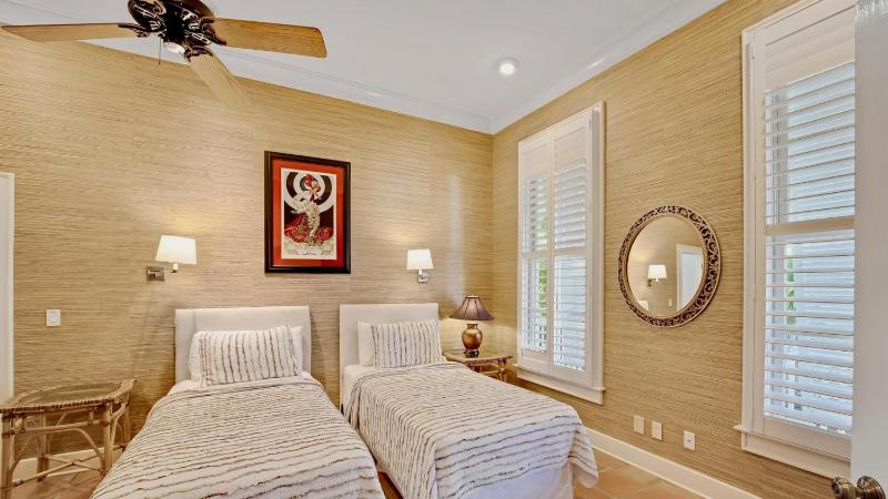 The Royal Compound by Last Key Realty - image 25