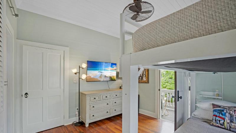 Casa Avila by Last Key Realty - image 30