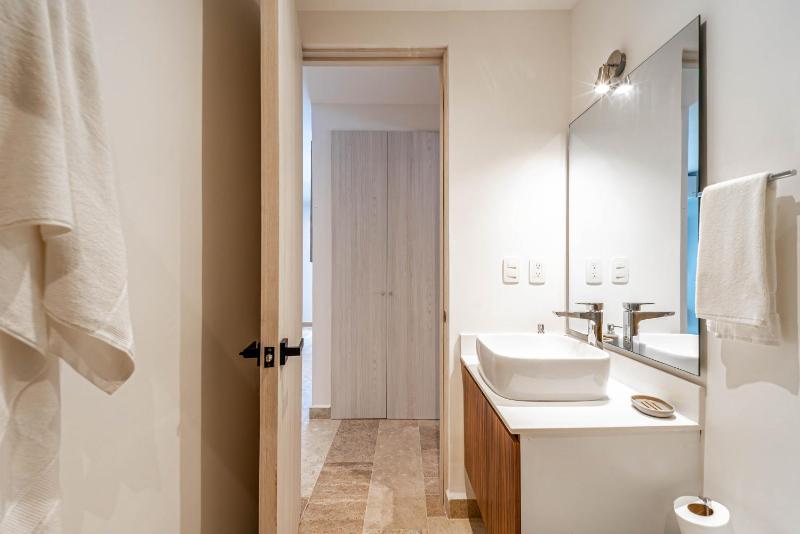 Lux 2 BD with Balcony Rooftop Pool in Aldea Zama - image 34
