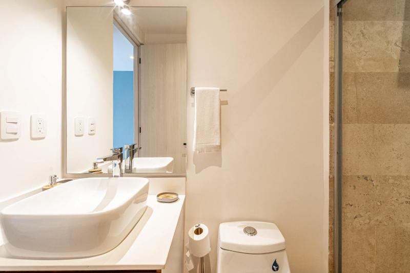 Lux 2 BD with Balcony Rooftop Pool in Aldea Zama - image 9