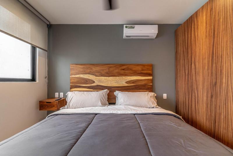 Lux 2 BD with Balcony Rooftop Pool in Aldea Zama - image 33