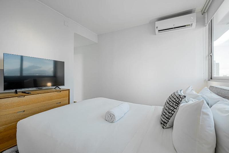 Prestigious 2BR in Coco del Mar - image 10
