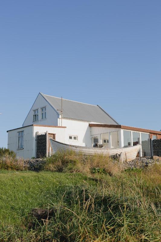 Two-Bedroom Apartment with Sea View image 4