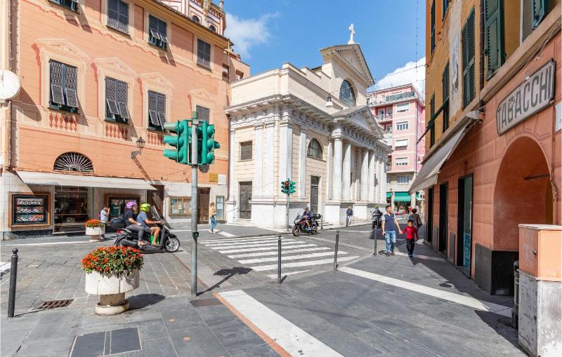 Beach Front Apartment In Rapallo With Wifi - image 6