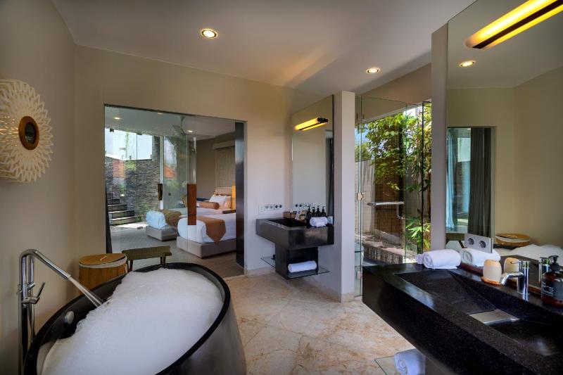 Villa Toraja A Hidden Luxury Retreat in the canggu - image 15
