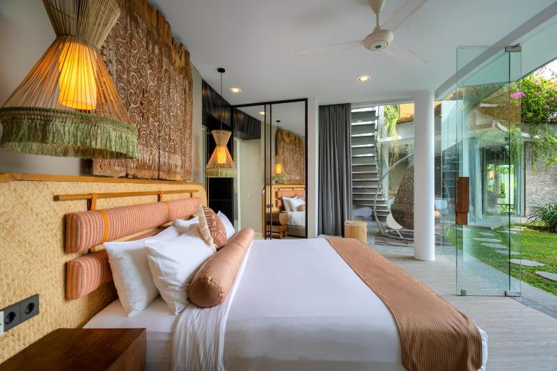 Villa Toraja A Hidden Luxury Retreat in the canggu - image 11