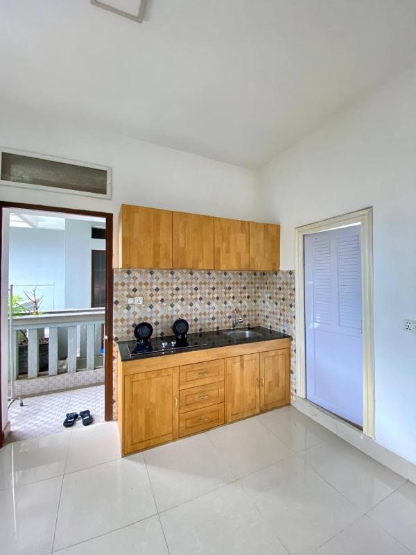 HMH Apartment 19 - image 8