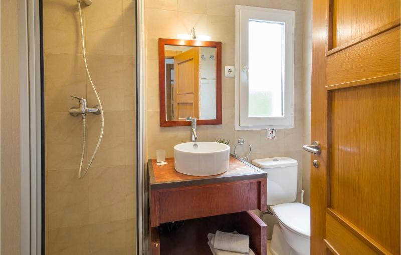Two-Bedroom Holiday Home image 2