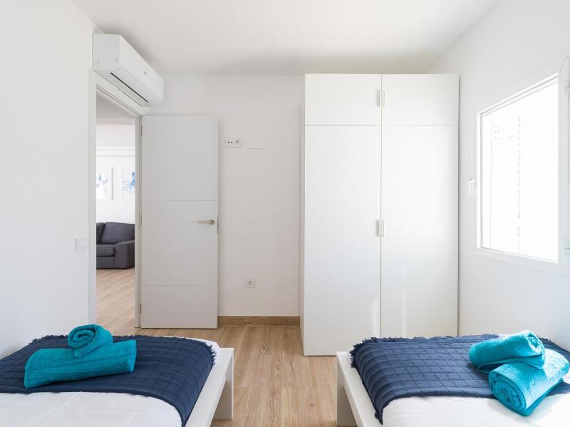 Seaside Home Playa del Ingles refurbished in 2024 - image 7