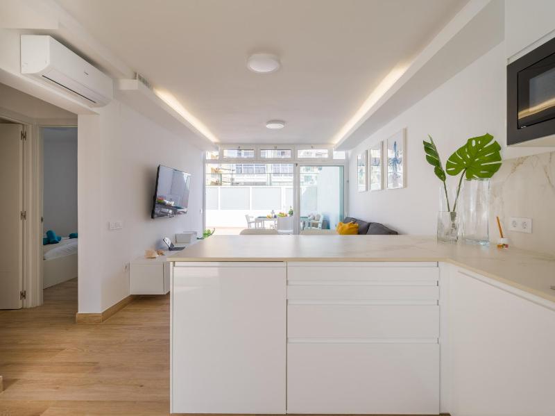 Seaside Home Playa del Ingles refurbished in 2024 - image 14