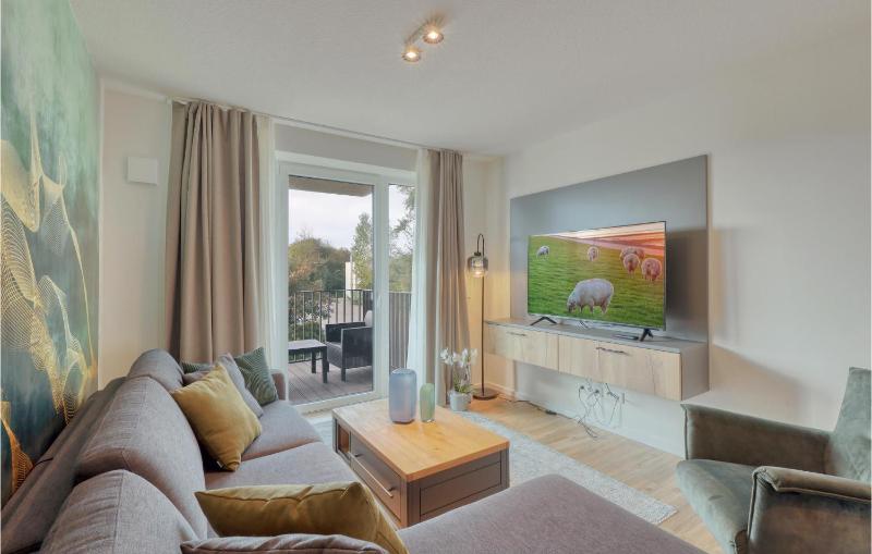 Gorgeous Apartment In Nordstrand With Wifi - image 1