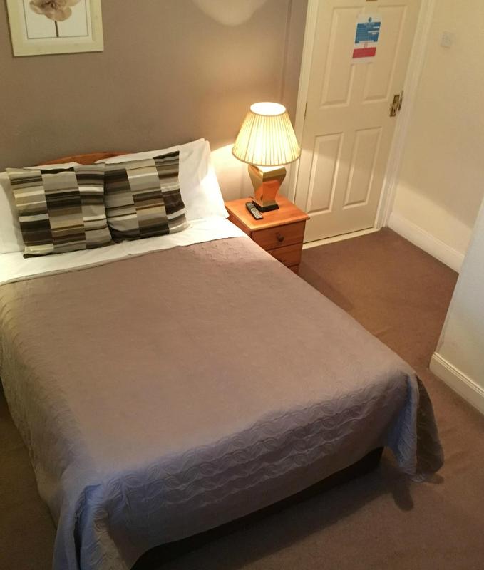 Deluxe Double Room image 2