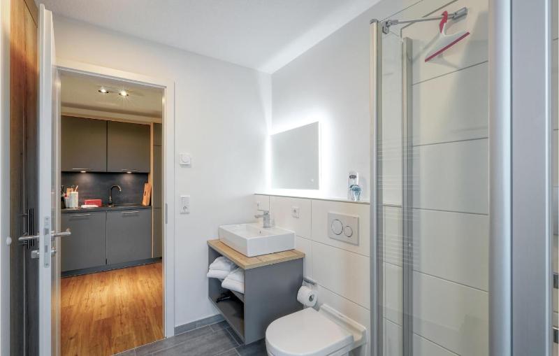 1 Bedroom Cozy Apartment In Nordstrand - image 7