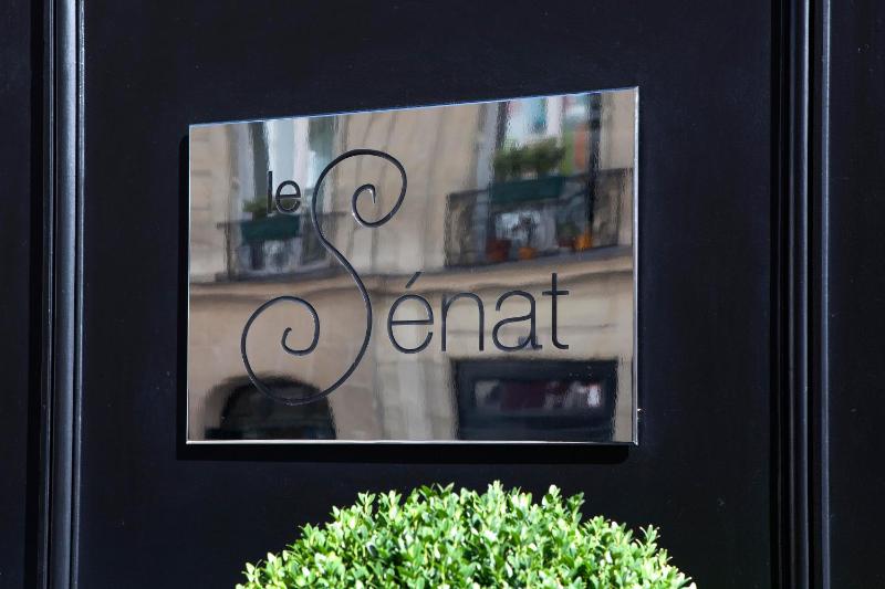 Le Senat - image 9
