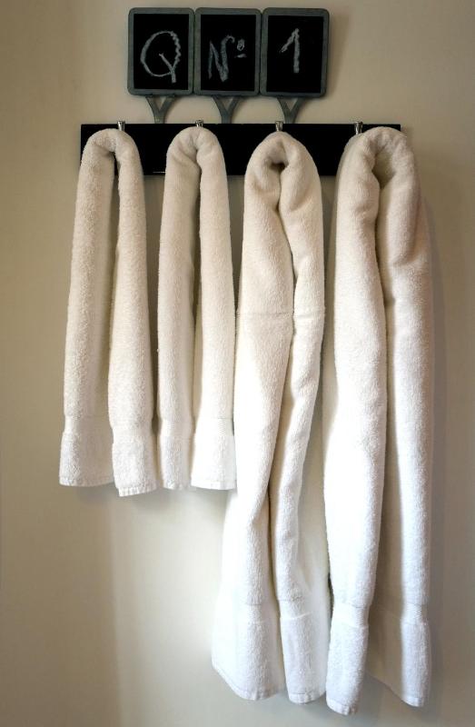 Five-Bedroom House image 3