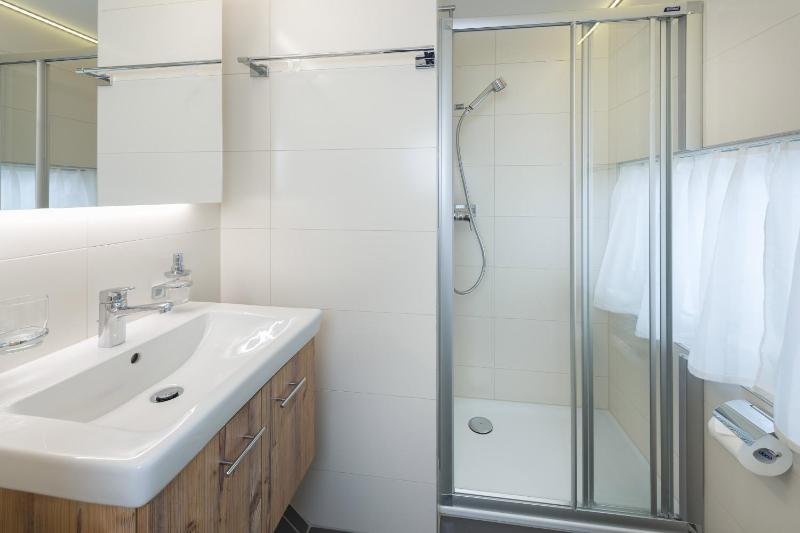 Two-Bedroom Apartment with Balcony image 4