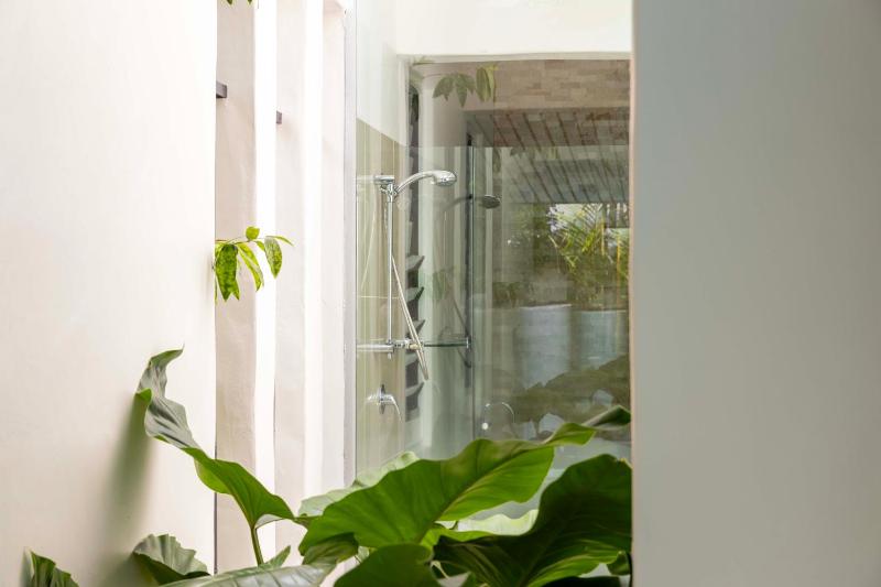 Sea Pavilion - Luxury home sleeps 12 guests - image 14