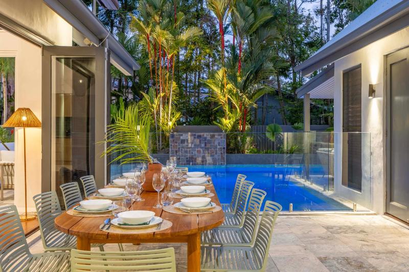 Sea Pavilion - Luxury home sleeps 12 guests - image 9