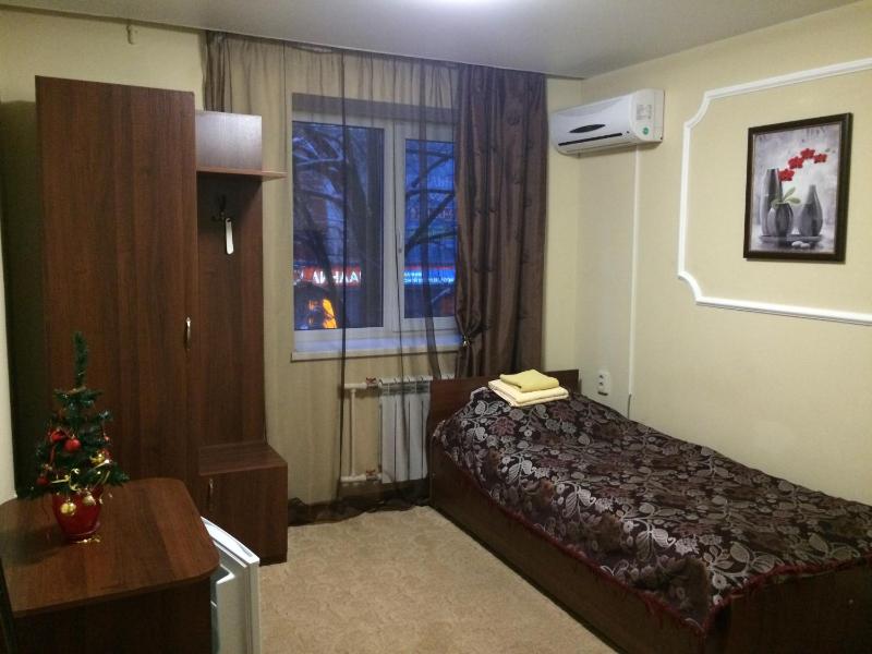 Double Room image 3