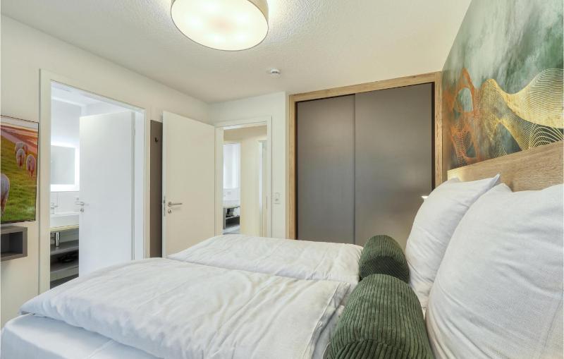 Gorgeous Apartment In Nordstrand With Wifi - image 2
