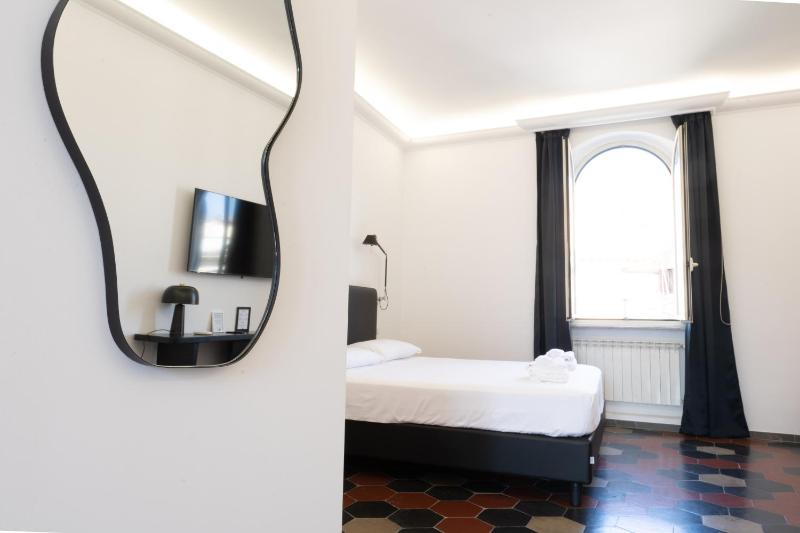 Suite image 3