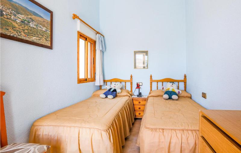 Awesome Home In Santa Pola With Wifi - image 18