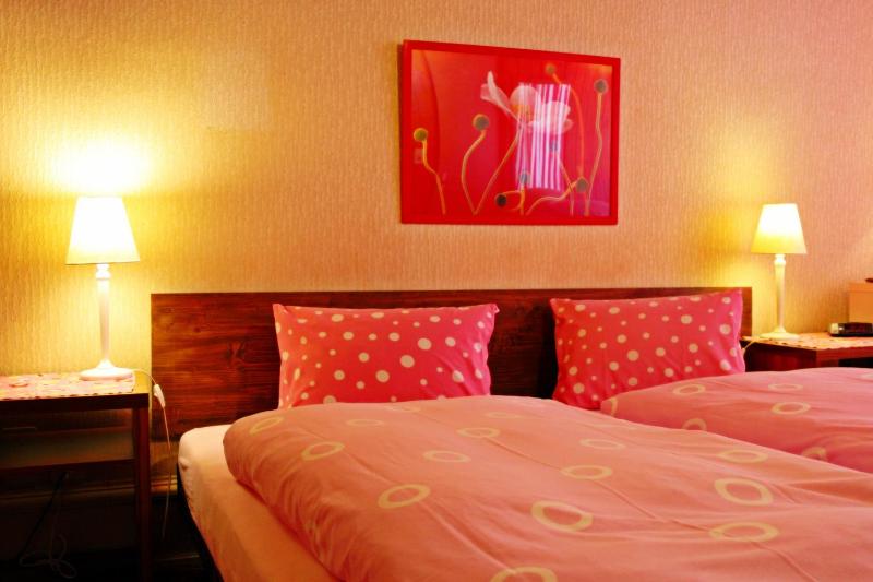 Triple Room image 4