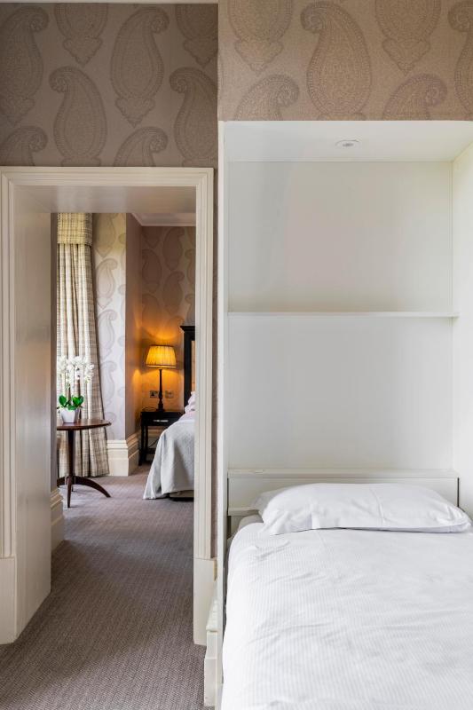 Junior Suite image 1