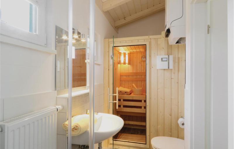 Two-Bedroom Holiday Home image 3