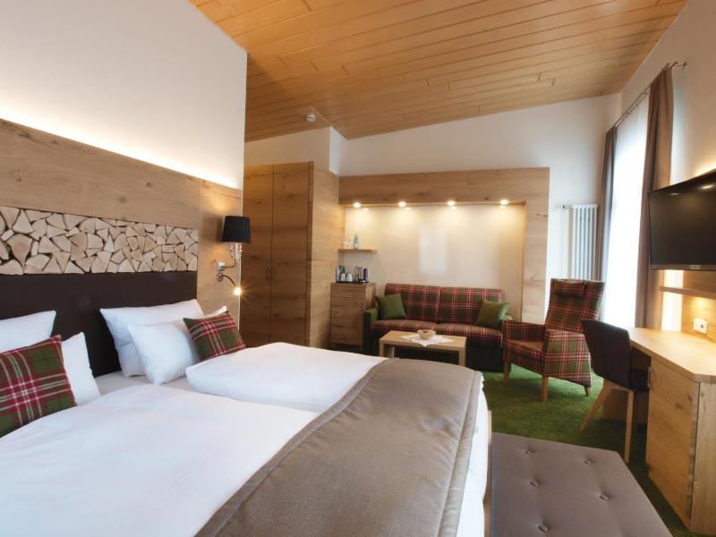 Superior Junior Suite image 3
