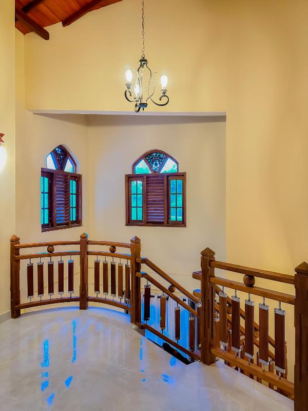 Solace Inn RESIDENCE - 5 Min Walk to Beach - image 23