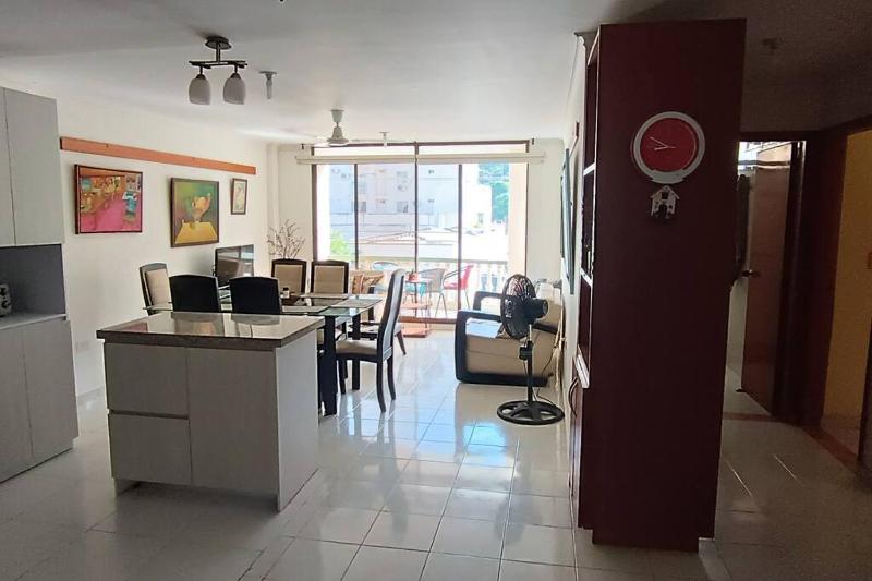 Apartamento en El Rodadero norte - image 4